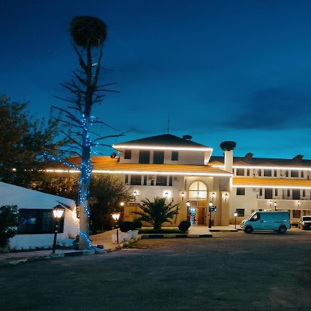 Hotel Amrouss Touristic Darmaroc Azrou Exteriér fotografie