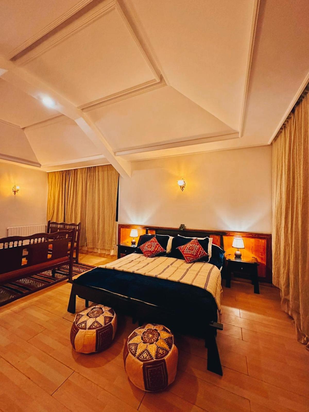 Hotel Amrouss Touristic Darmaroc Azrou Pokoj fotografie