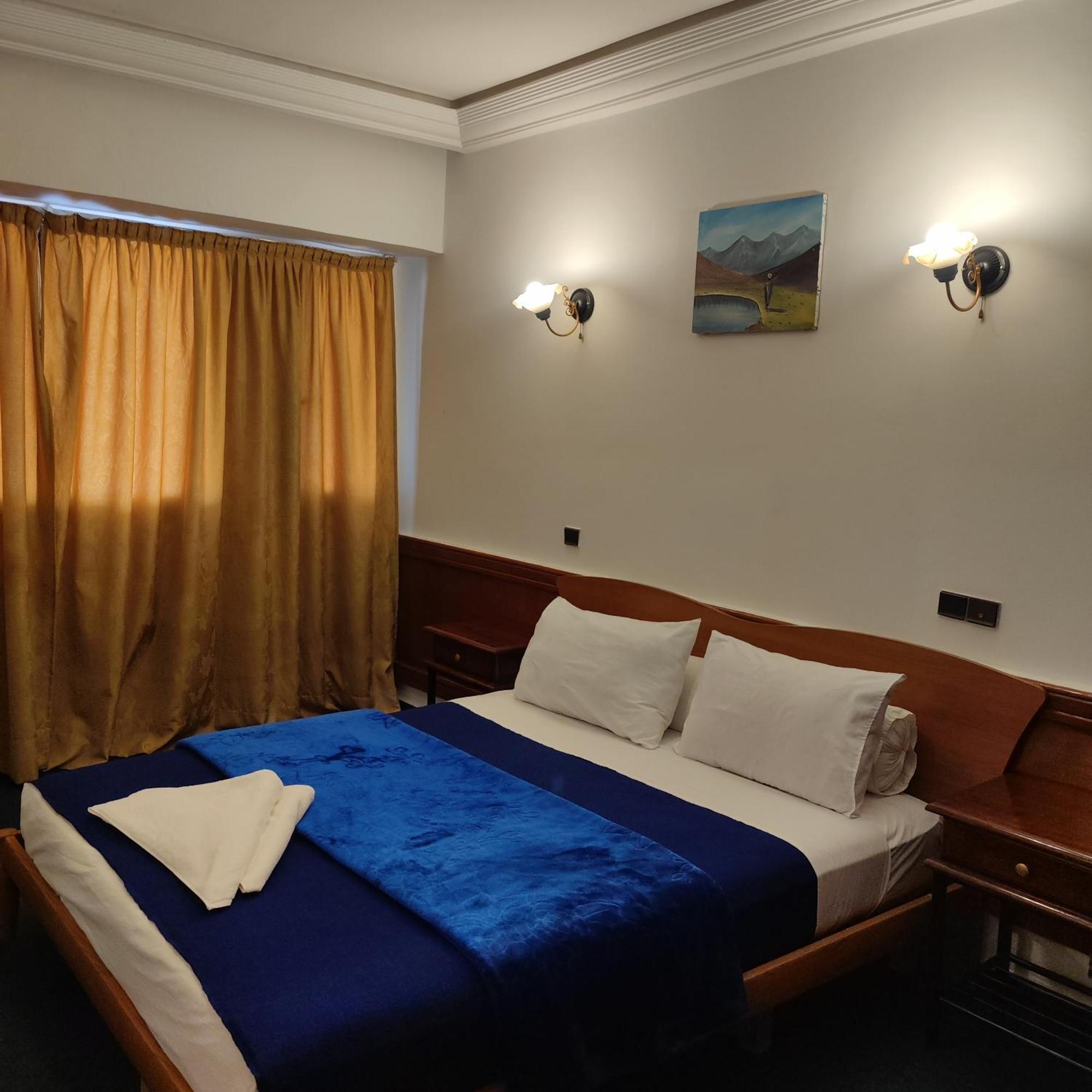 Hotel Amrouss Touristic Darmaroc Azrou Pokoj fotografie